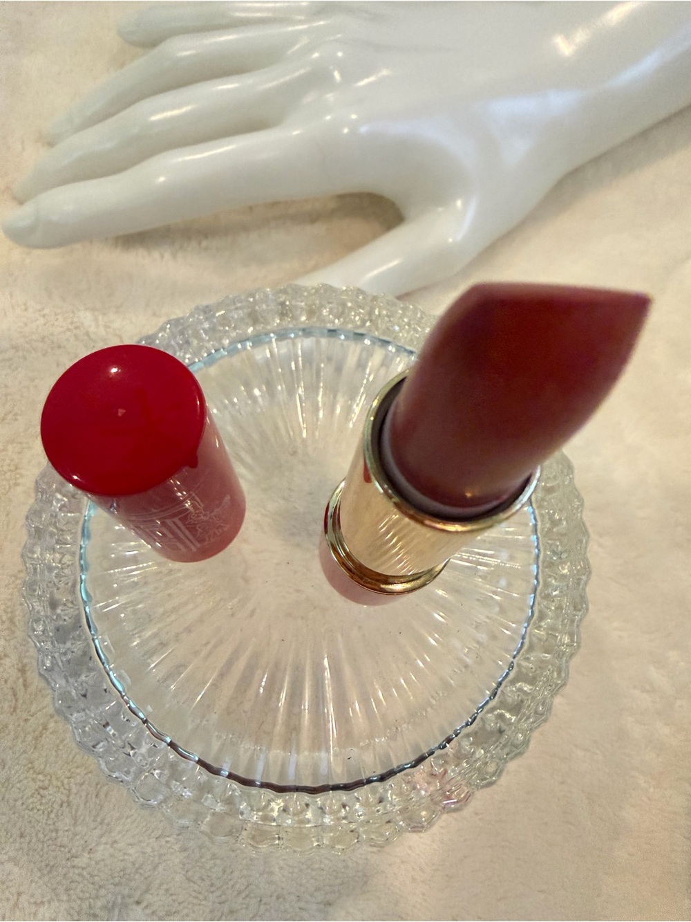 Elizabeth Arden Red Door full size lipstick new - Picture 2 of 5